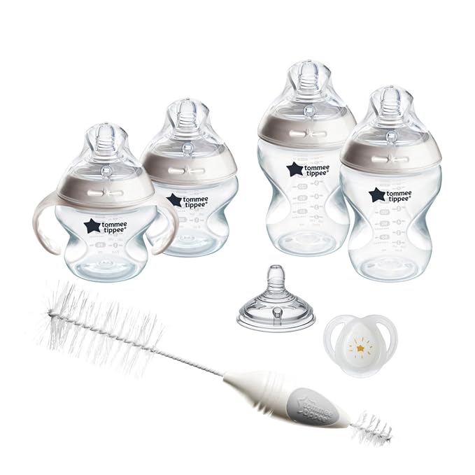Tommee Tippee Natural Start Baby's First Bottle and Pacifier 8 Piece Set by TommeeTippee