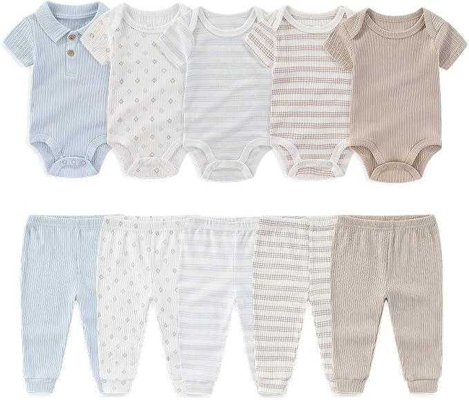 Kiddiezoom Newborn Baby Layette Set 10-Piece by Kiddiezoom