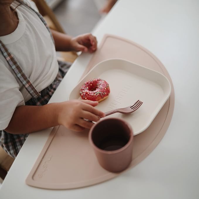 mushie Square Dinnerware Plates - Image 5