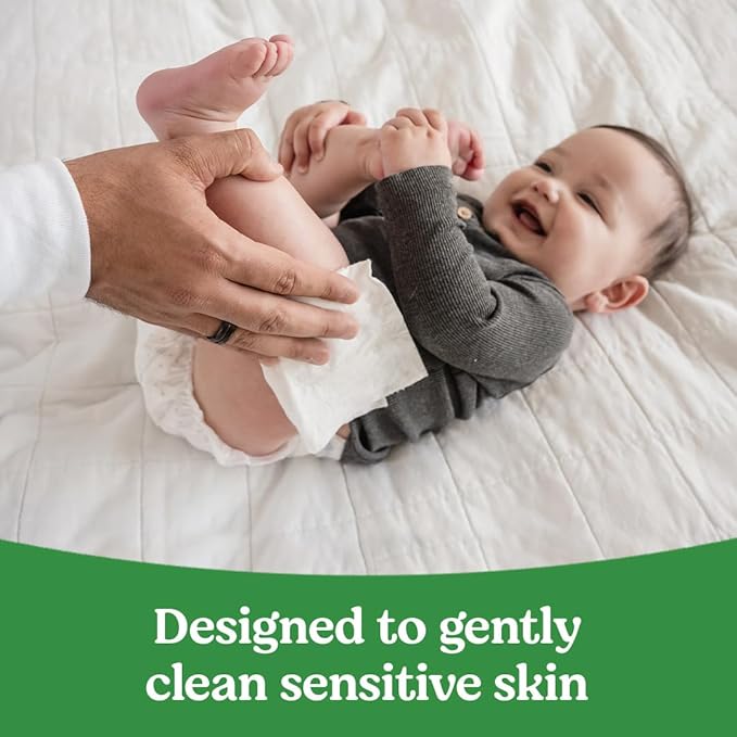 Huggies Natural Care Sensitive Baby Wipes, Hypoallergenic, 6 Flip-Top Packs - Image 2
