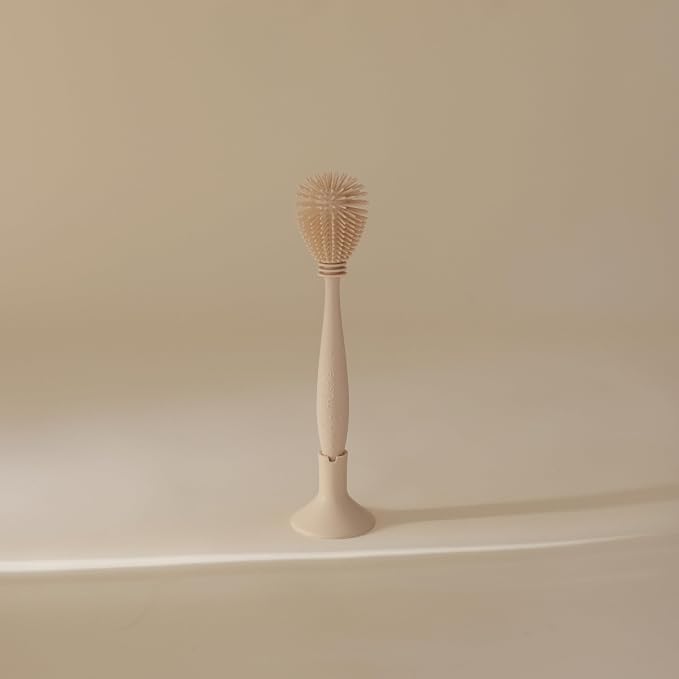 mushie Baby Bottle Brush | Soft Silicone - Image 3