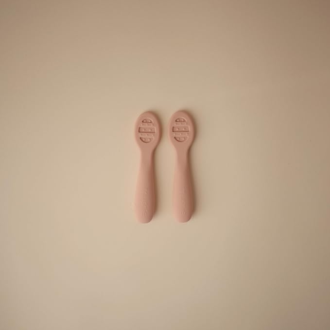 mushie Silicone First Feeding Baby Spoons | 2 Pack - Image 4