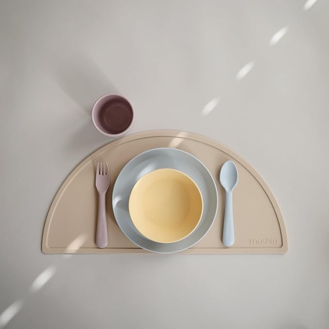 mushie Round Dinnerware Plates for Kids | Made in Denmark - Image 3