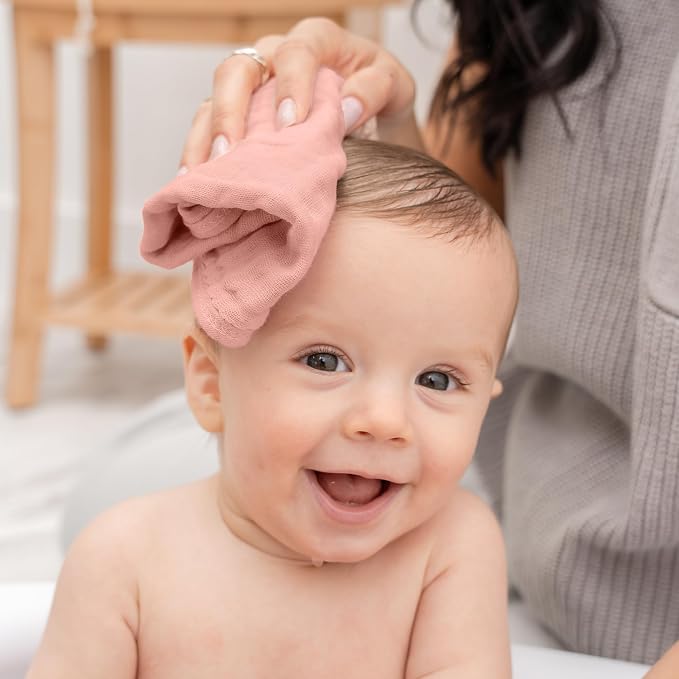 Comfy Cubs Muslin Baby Washcloths 10 Pack - Image 4