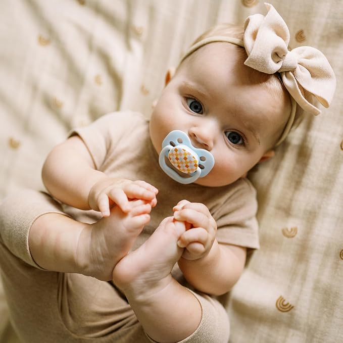 Dr. Brown's Advantage Baby Pacifiers, 0-6 Month, Glow-in-The-Dark, 0-6 Month - Image 13