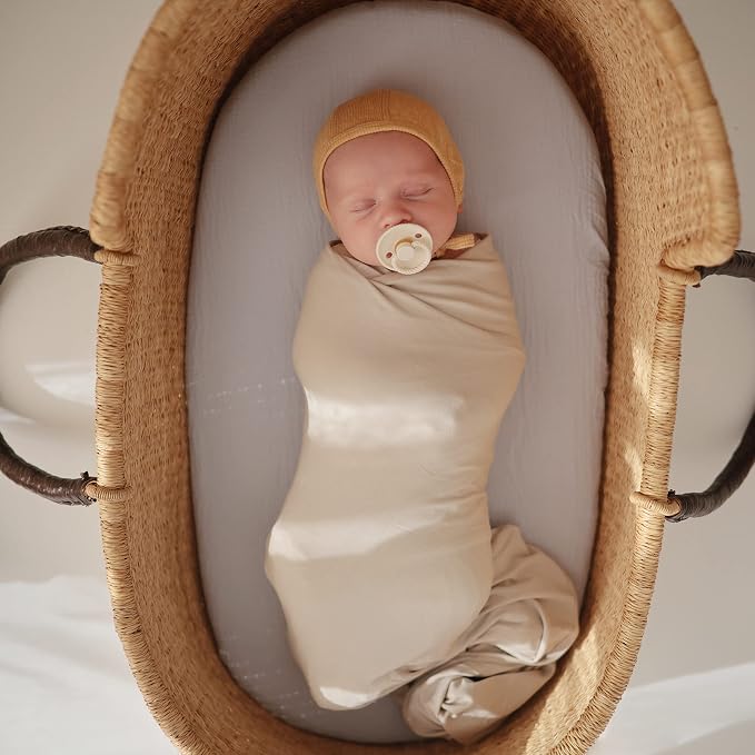 FRIGG Rope Natural Rubber Baby Pacifier | Made in Denmark | BPA-Free - Image 3