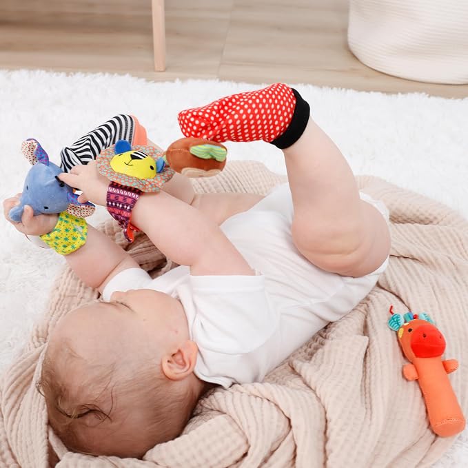 The Peanutshell Sock Rattles Set of 5 - Image 5