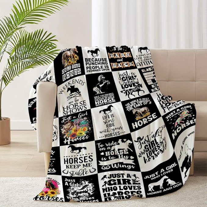 Horse Throw Blanket for Women Men Black White Blanket Gifts for Adults Animals - Image 4